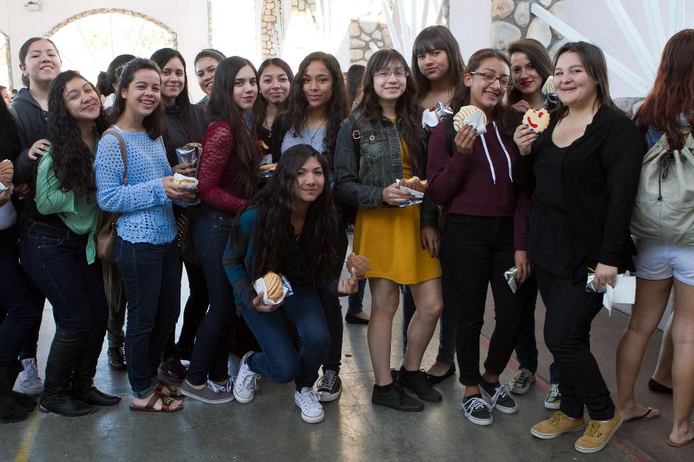 2015 Adelante Mujer Attendees